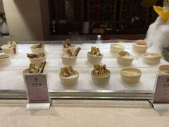 -雍和会海鲜姿造自助(湖东路店)