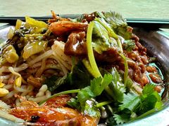 -灵山卢梅燕粉店