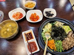 -釜山豚骨汤饭(芝罘万达广场店)