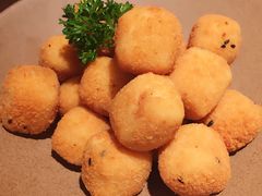 -大树餐厅(益田假日店)