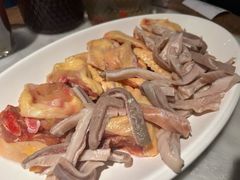 -尚尚仙·酸汤猪手·猪肚鸡火锅(华联万柳购物中心店)