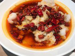 水煮鱼-上关雪東北菜(中房金谊店)