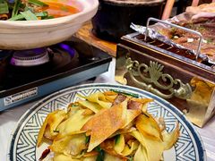 -霄汉牛三鲜湖北砂锅菜(万松园2店)