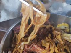 -内蒙焖面大盆骨餐馆(山大路店)