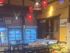 -富正毅三下锅·湘西韵味(天门山索道店)