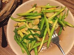 -Cau Go Vietnamese Cuisine