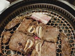 招牌LA牛仔骨-义气烤肉餐吧(大族广场店)