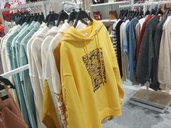 -hotwind热风(世纪东方广场店)