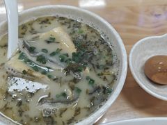 黄鱼年糕-顶巧鸡汤馄饨(虹口总店)