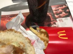 -麦当劳(健德桥得来速店)