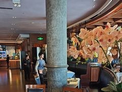 -八府香鸭·啫啫煲(华山路店)