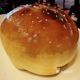 鸡肉质量一般，味道一般，面包皮有点小惊喜，吃起来脆脆的