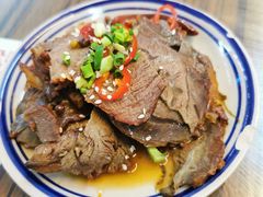 秘制卤牛肉-三镇卤货二公司(汉街店)