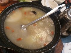咸骨煲淋节瓜-利雅园酒家(大沙地店)