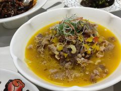 酸汤肥牛-蝶园·装修中(BFC外滩金融中心店)