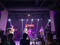 -TZ House音乐现场(茅台店)