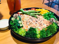 鱼跃花间-ZING COFFEE 镜咖啡