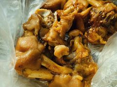 猪蹄-土门八珍烤鸡腊味店(土门老店)