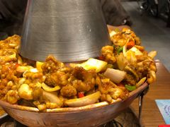 -沪小二铜炉蛙锅(苏州中心星悦汇店)