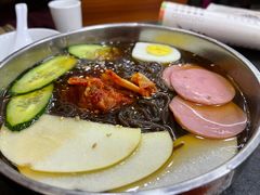 -朴小妹人参鸡汤火锅(长白山万达店)