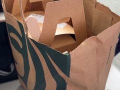 -星巴克(海口美兰机场分店)