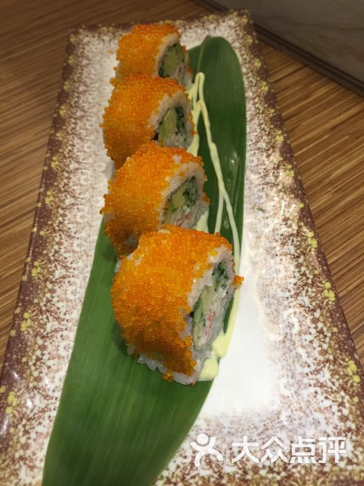 牛油果软壳蟹卷