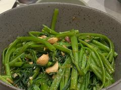 蒜子炒通菜-芽庄越式料理(MOKO新世纪广场店)