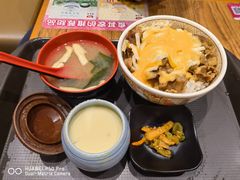 -食其家·牛丼咖喱(金桥太茂店)