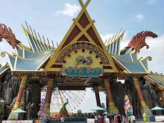 -七彩云南欢乐世界