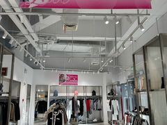 -百年港湾奥特莱斯(香炉礁店)