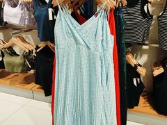 -优衣库(北京万柳华联购物中心店)