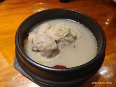 -长寿参鸡汤(朝韩风情街店)