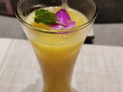 现榨苹果胡萝卜汁-旺角里·榴莲鸡煲(兴华商场分店)