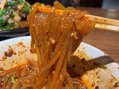-万记麻辣烫国展总店