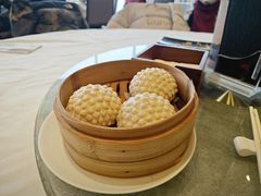 麦麸流沙包-白天鹅宾馆-宏图府餐厅