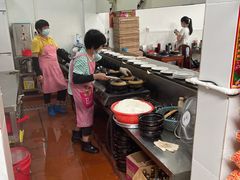 大堂-容里煲仔饭(利丰北路店)