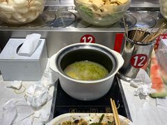-百品聚旋转火锅(万德庄店)