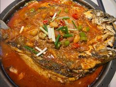 -鸣记脆皮烤鱼·海鲜烤鱼(三八广场店)