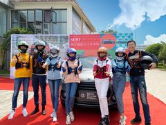 -南充通源宝马4S店(高坪店)