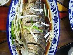-湖光月色临湖音乐餐厅(台儿庄古城店)