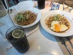 -必胜客(国贸店)