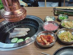 -香猪坊韩国烤肉专属门店(魏公村店)