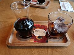 -星巴克臻选(上海合生汇1F店)