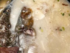 -土砂锅生态山庄·非遗砂锅雅鱼