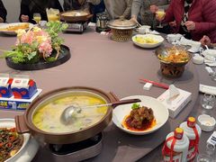 -香山湖家家宴(中山陵店)