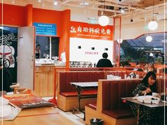 大堂-鸡遇虾煲干锅火锅(小寨金莎店)