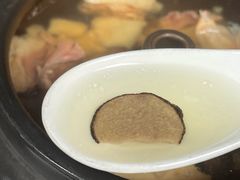 招牌黑松露汽锅茶园鸡-熙楼(翠湖店)