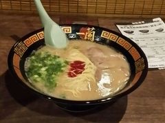 -一蘭拉面(新宿中央东口店)