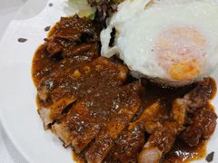 我爱吃肉双蛋黑椒带骨猪扒饭-柠檬树茶餐厅(海雅缤纷城店)