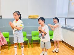 -蓝话筒·少儿成人演讲口才·主持朗诵·戏剧表演(大华第一坊店)